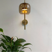 Applique murale LED dorée bras métal et abat-jour en verre — vue 5