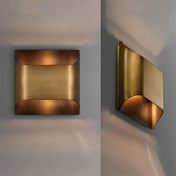 Applique murale LED dorée carrée en métal 3 tailles — vue 3