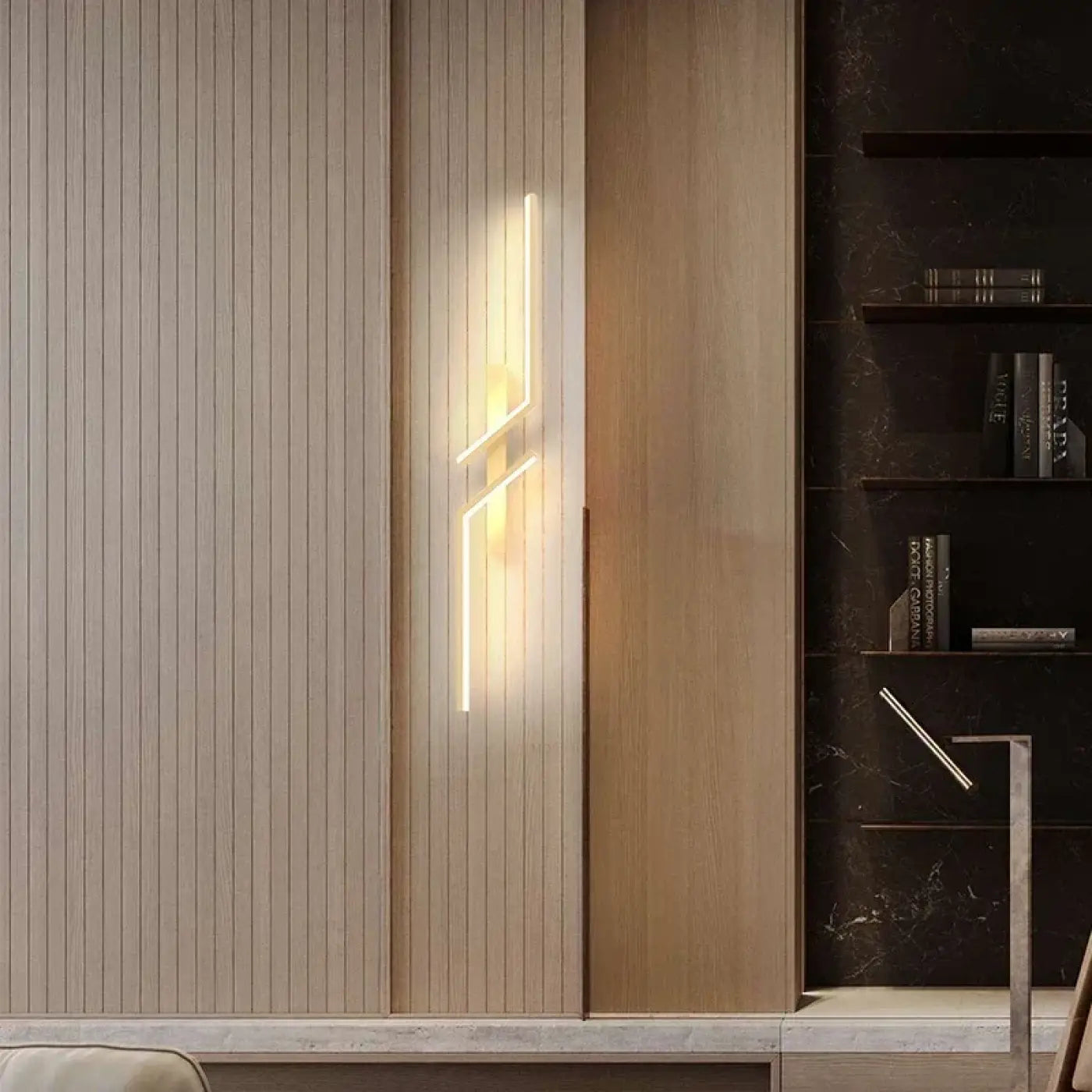 Applique murale LED dorée courbée en aluminium réglable — vue 3
