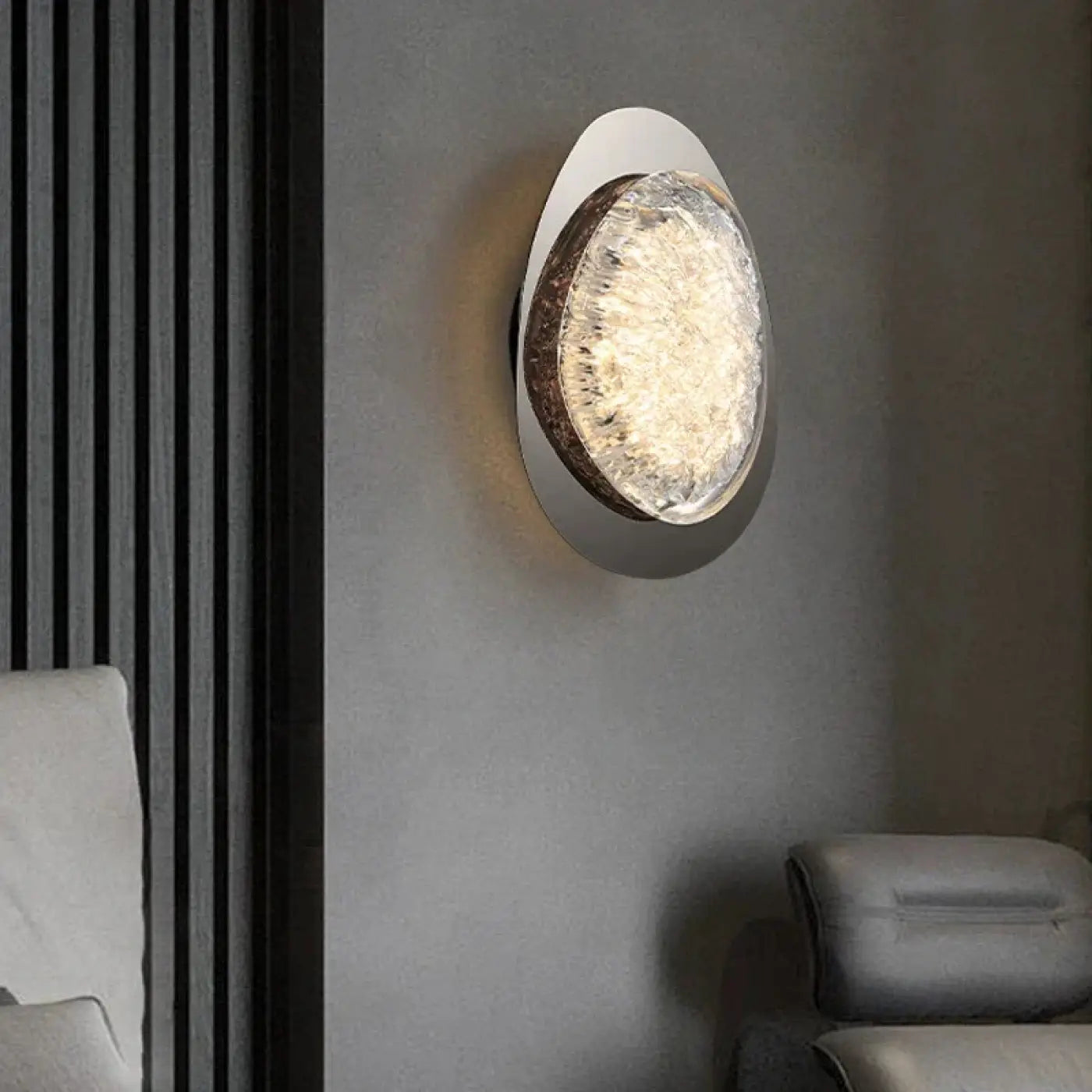 Applique murale LED dorée et noire en métal et résine — vue 6