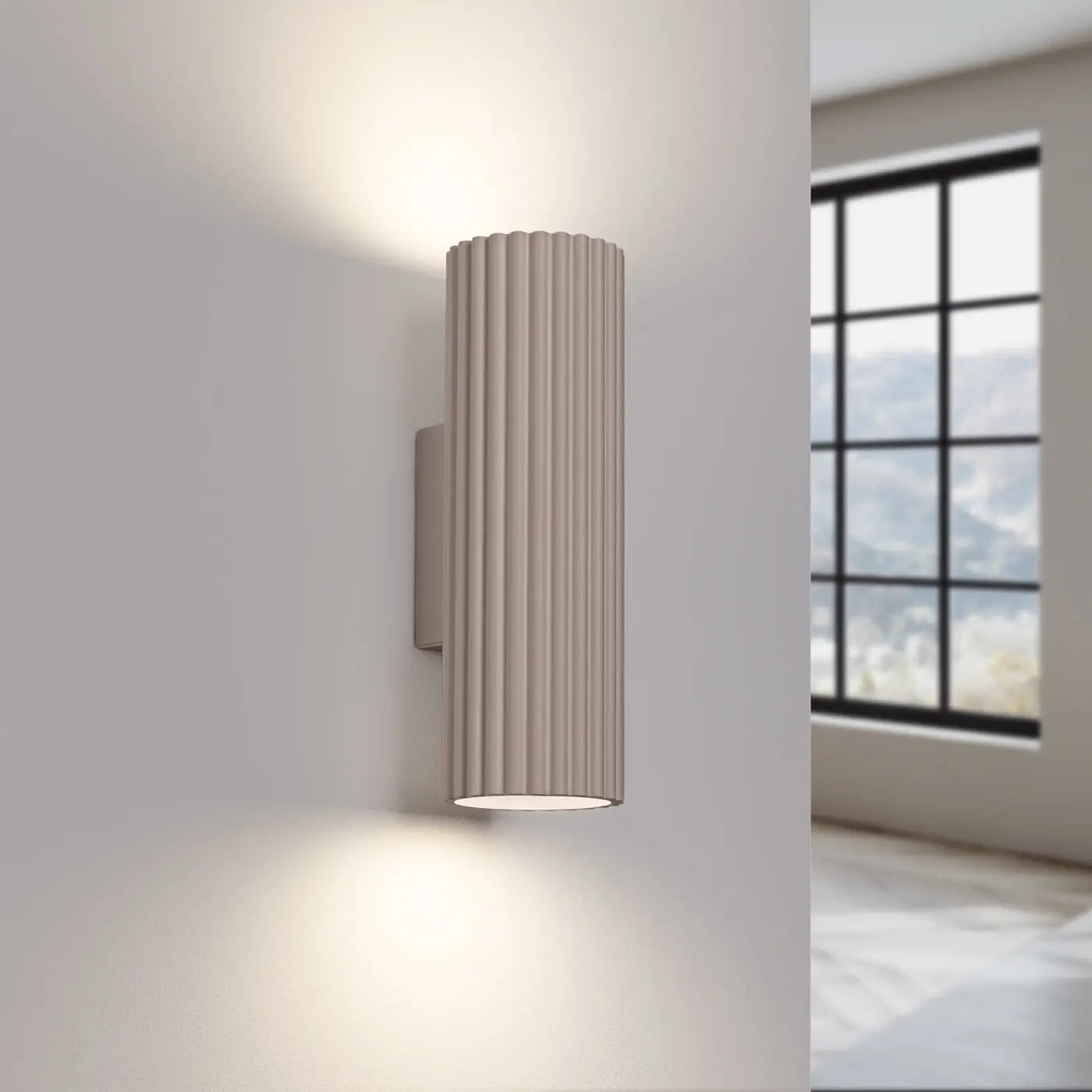 Applique murale LED double faisceau aluminium taupe cannelée — vue 1