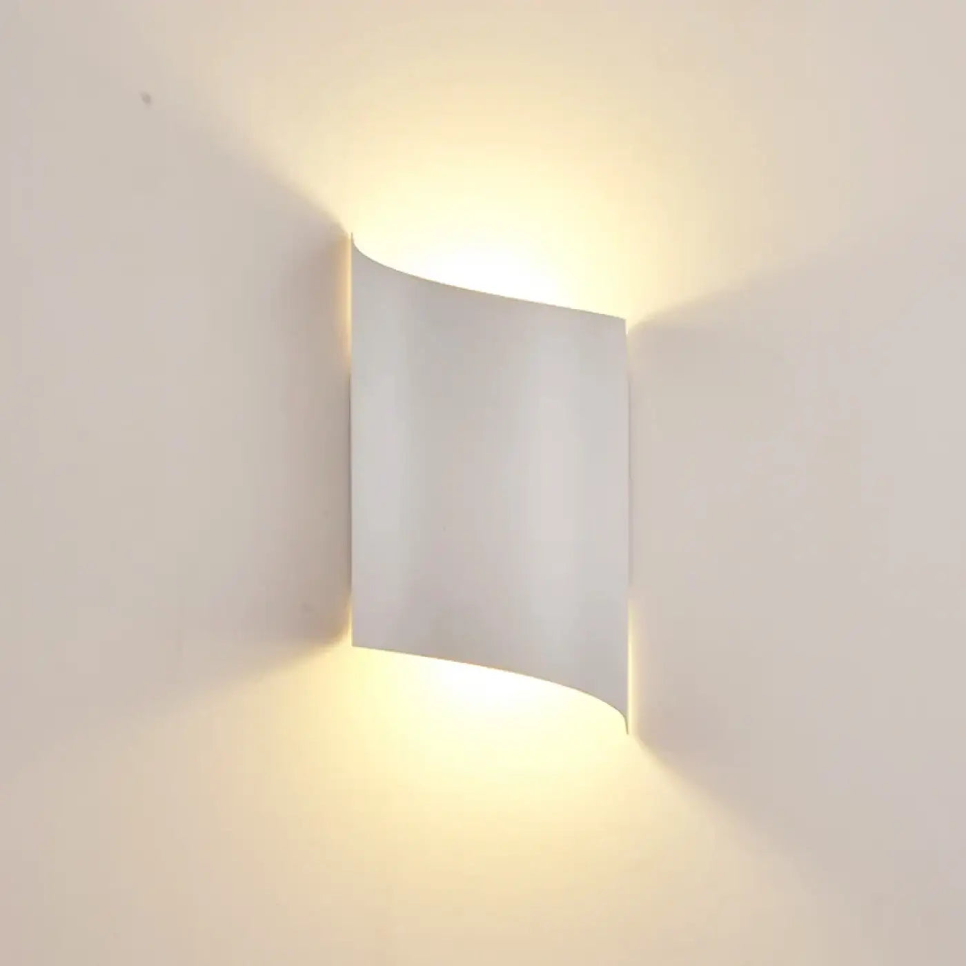 Applique murale LED double faisceau dorée blanche ou noire — vue 2