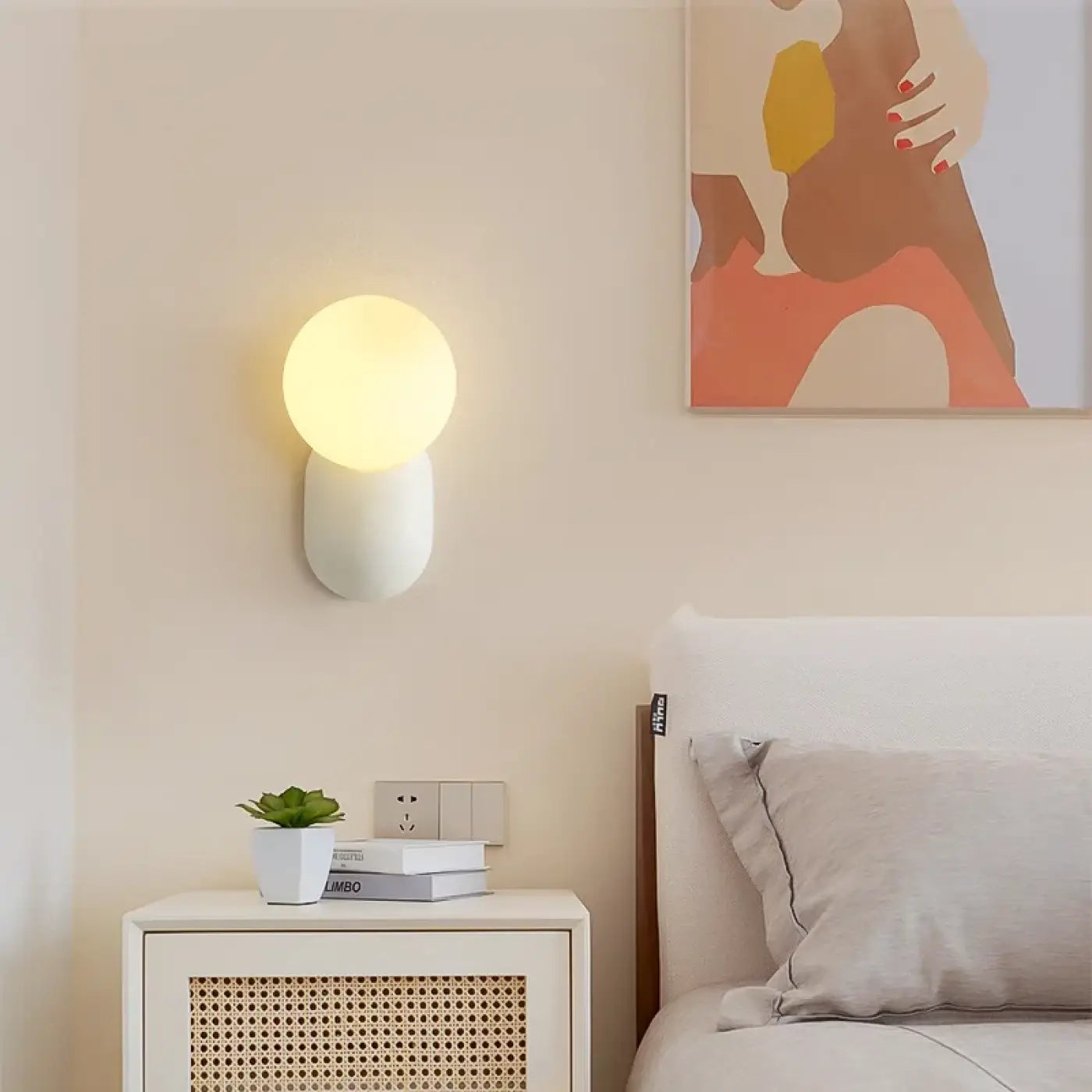 Applique murale LED double globe opale base colorée — vue 2