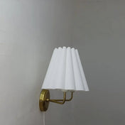Applique murale LED double tissu plissé et métal doré — vue 5