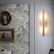 Applique murale LED en acrylique dorée style scandinave — vue 3