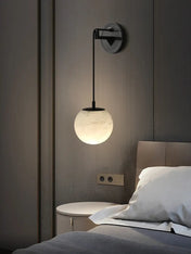Applique murale LED en marbre doré et noir avec globe — vue 2