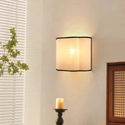 Applique murale LED en tissu et métal beige scandinave — vue 2