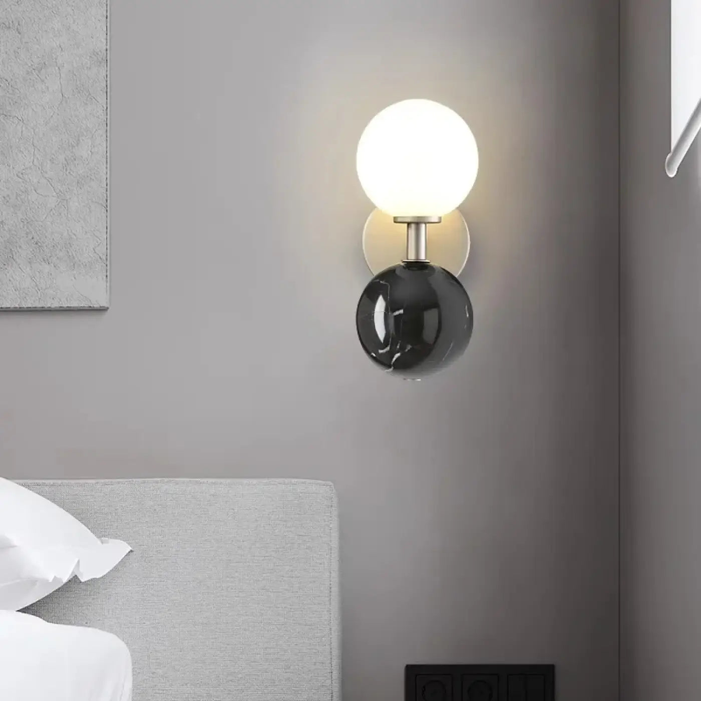 Applique murale LED en verre et marbre à 2 lumières — vue 6