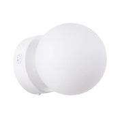 Applique murale LED globe en verre blanc design moderne — vue 6