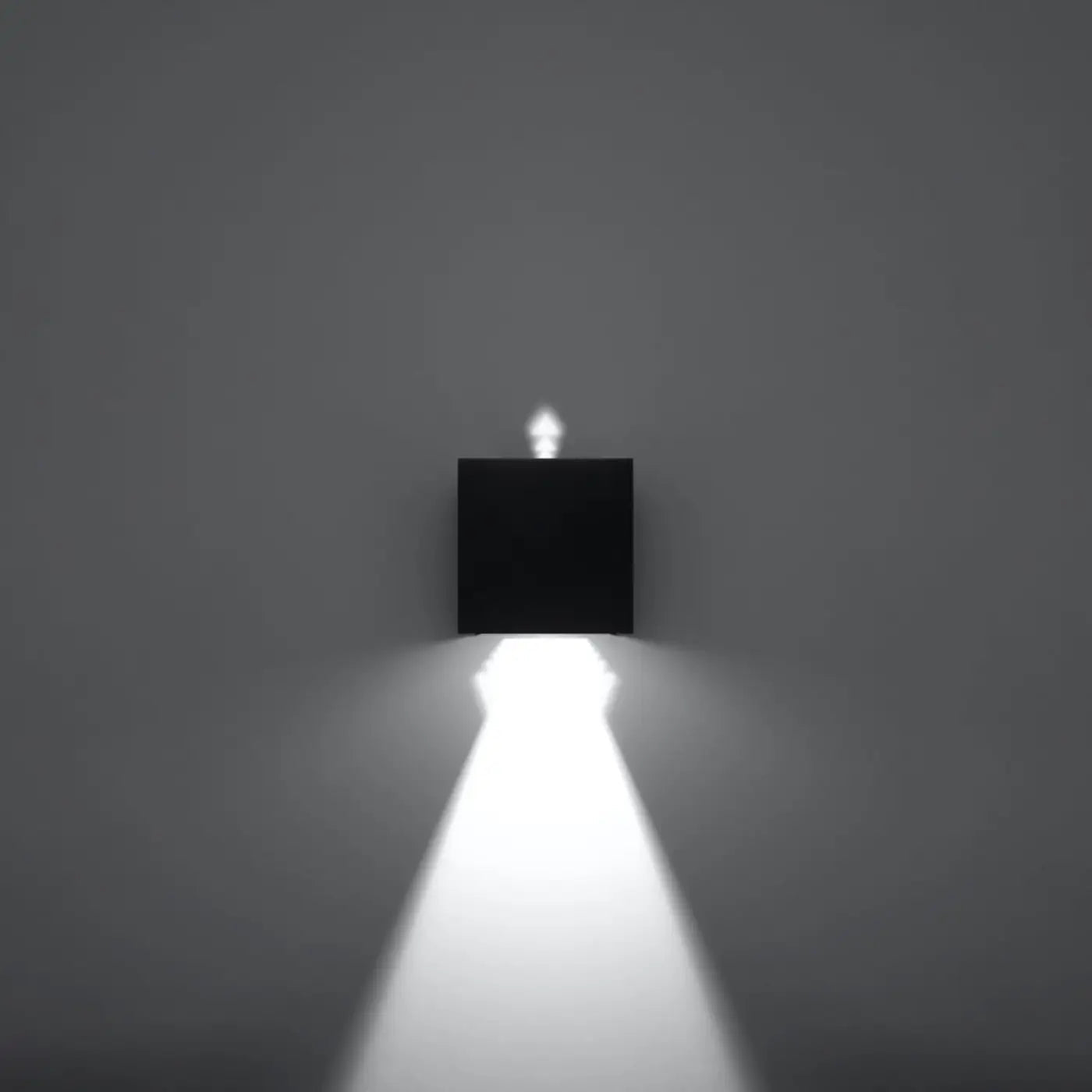 Applique murale LED intégrée aluminium noir IP54 — vue 5
