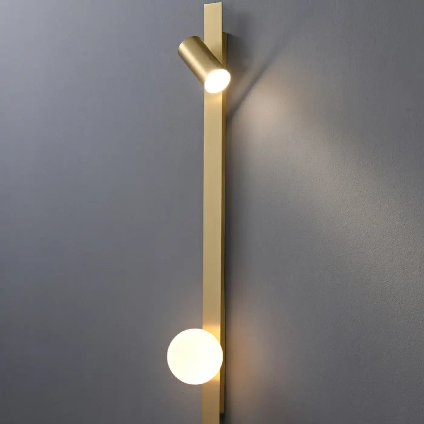 Applique murale LED linéaire noir et doré — vue 1