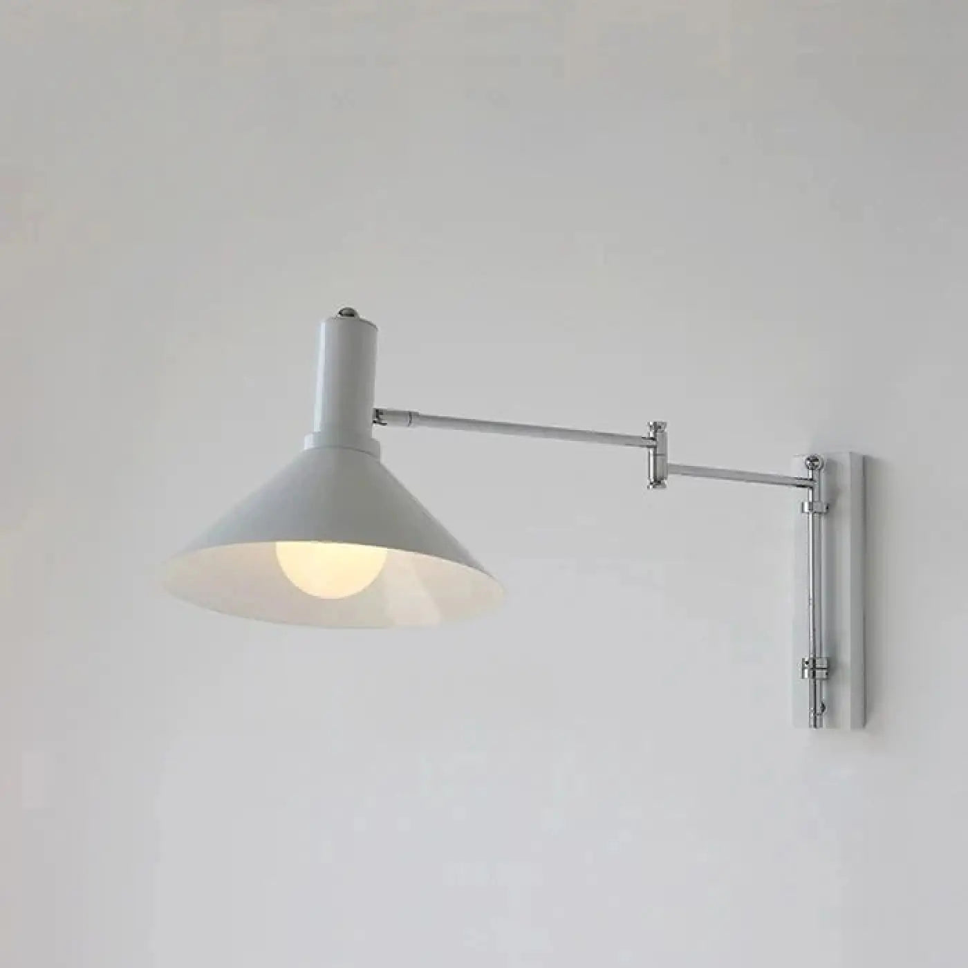 Applique murale LED métal abat-jour conique industriel — vue 4