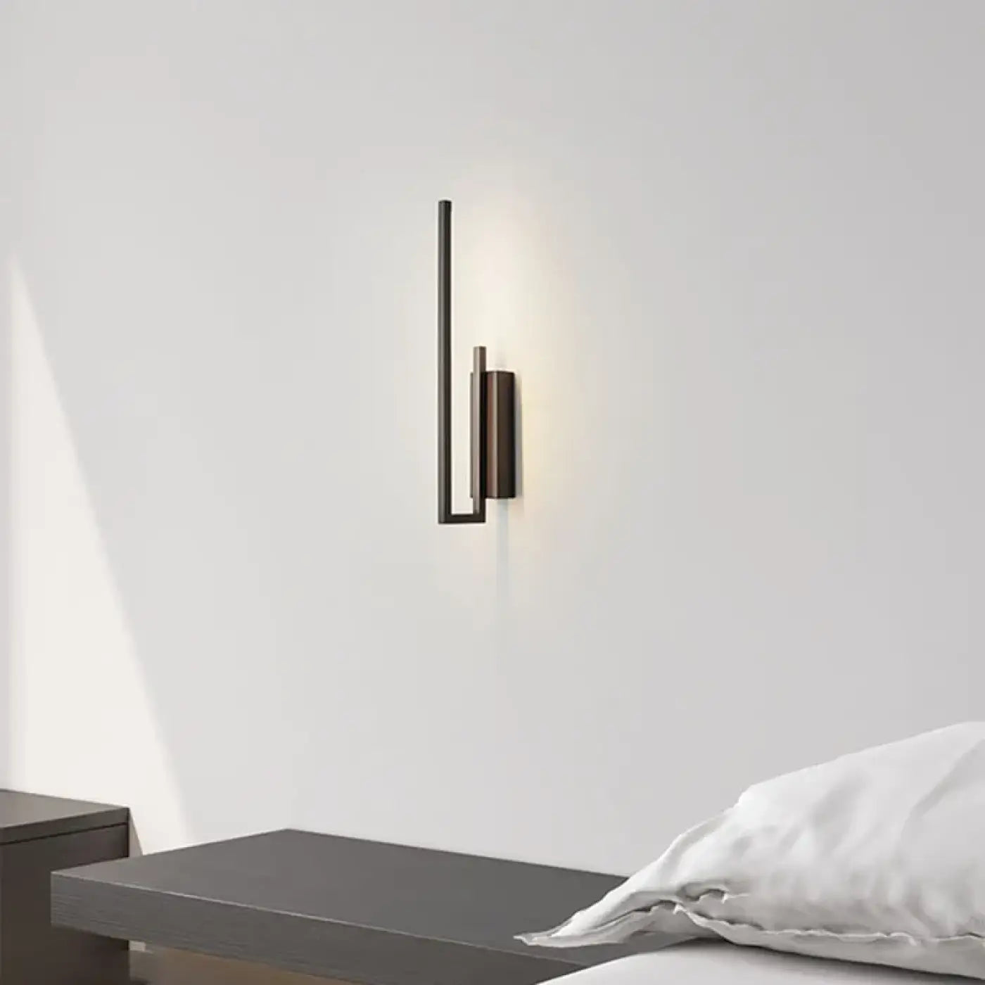 Applique murale LED minimaliste métal noir et doré 2 feux — vue 2