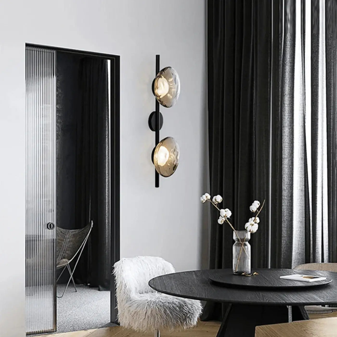 Applique murale LED noire à globe en verre pour cuisine — vue 4