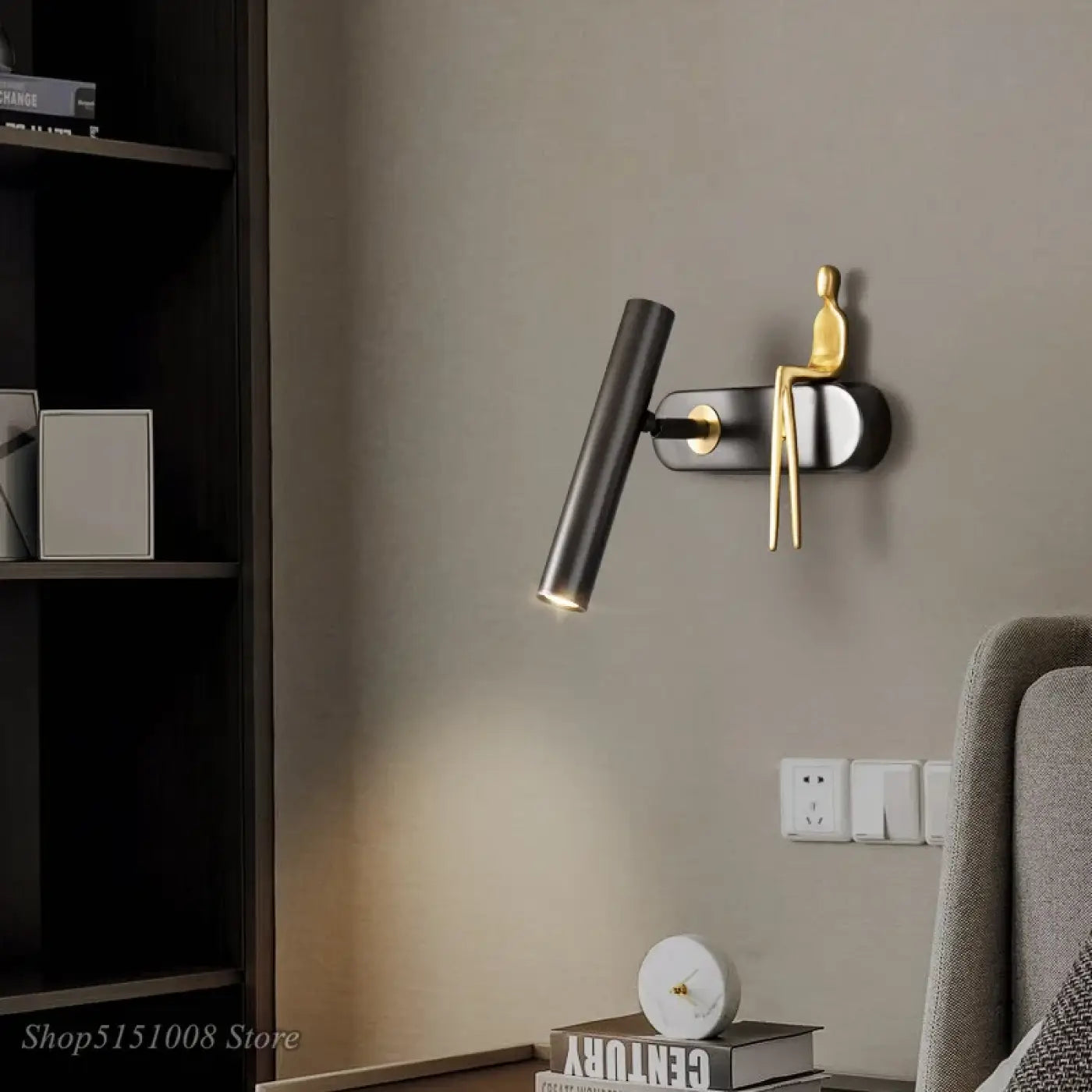 Applique murale LED noire à silhouette dorée en métal — vue 2
