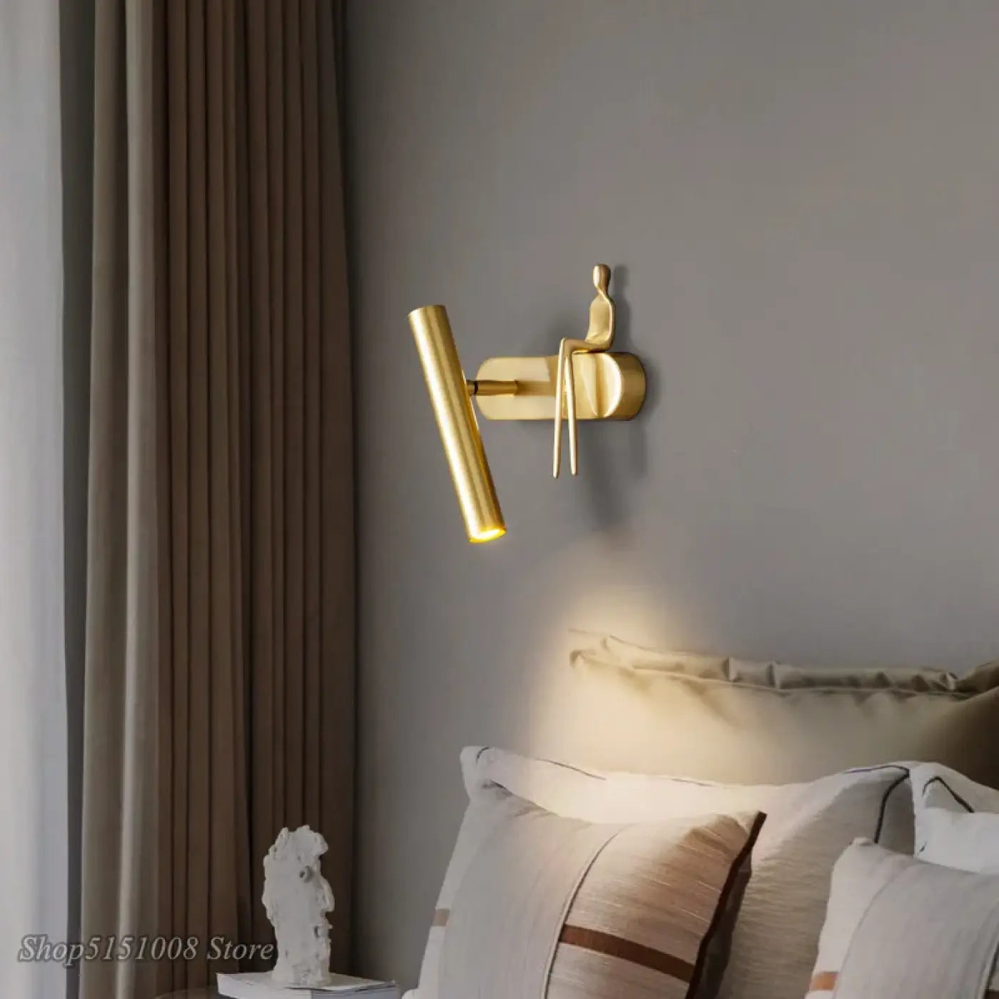 Applique murale LED noire à silhouette dorée en métal — vue 4