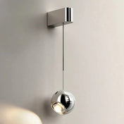Applique murale LED noire et argent à sphère suspendue — vue 3