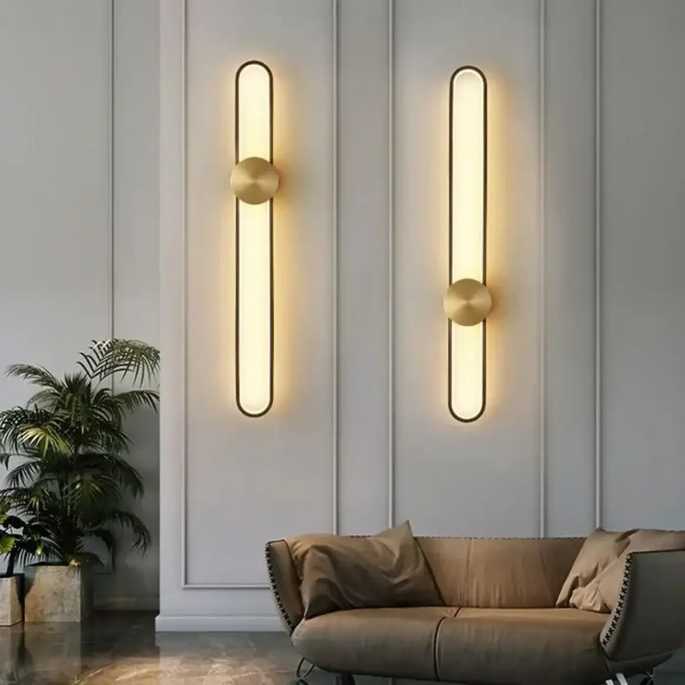 Applique murale LED noire et dorée design minimaliste — vue 3