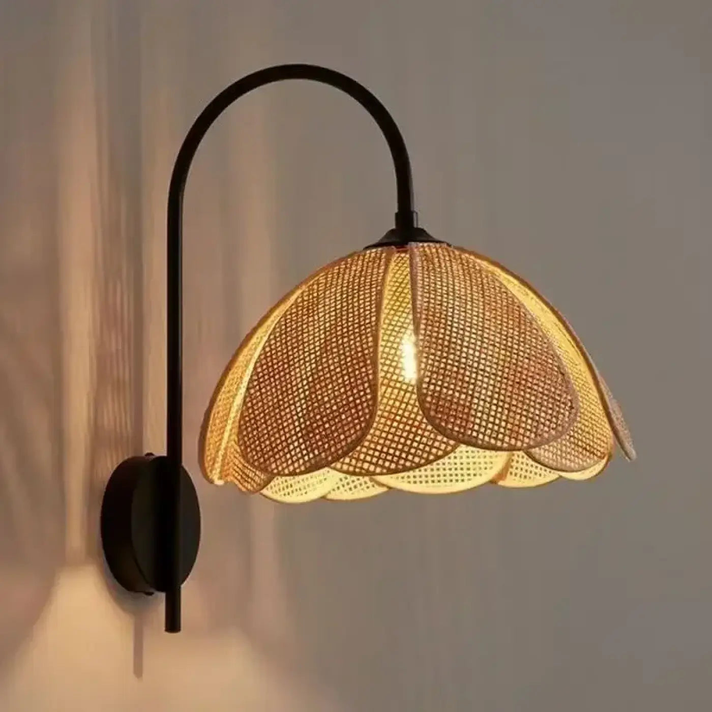 Applique murale LED rotin fleur pétales vintage — vue 2