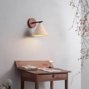 Applique murale LED scandinave abat-jour conique beige — vue 1