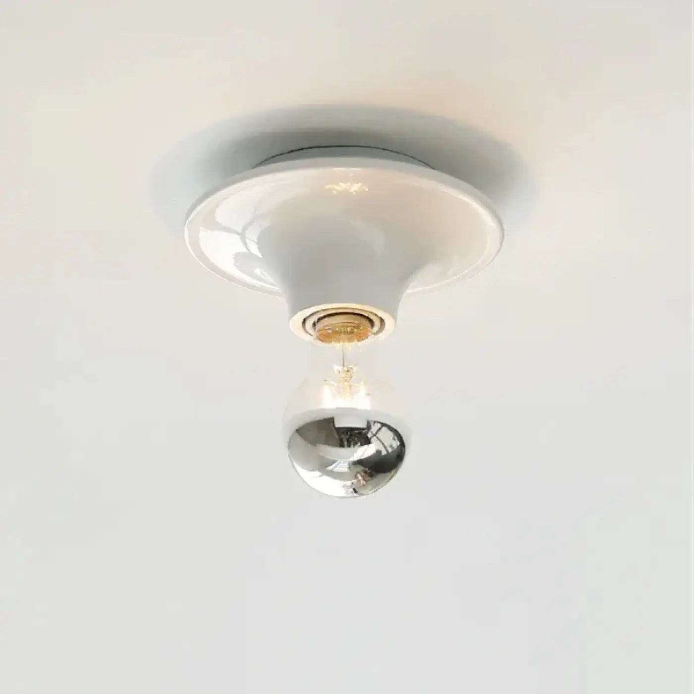 Applique murale LED scandinave en verre et métal blanc chaud — vue 4