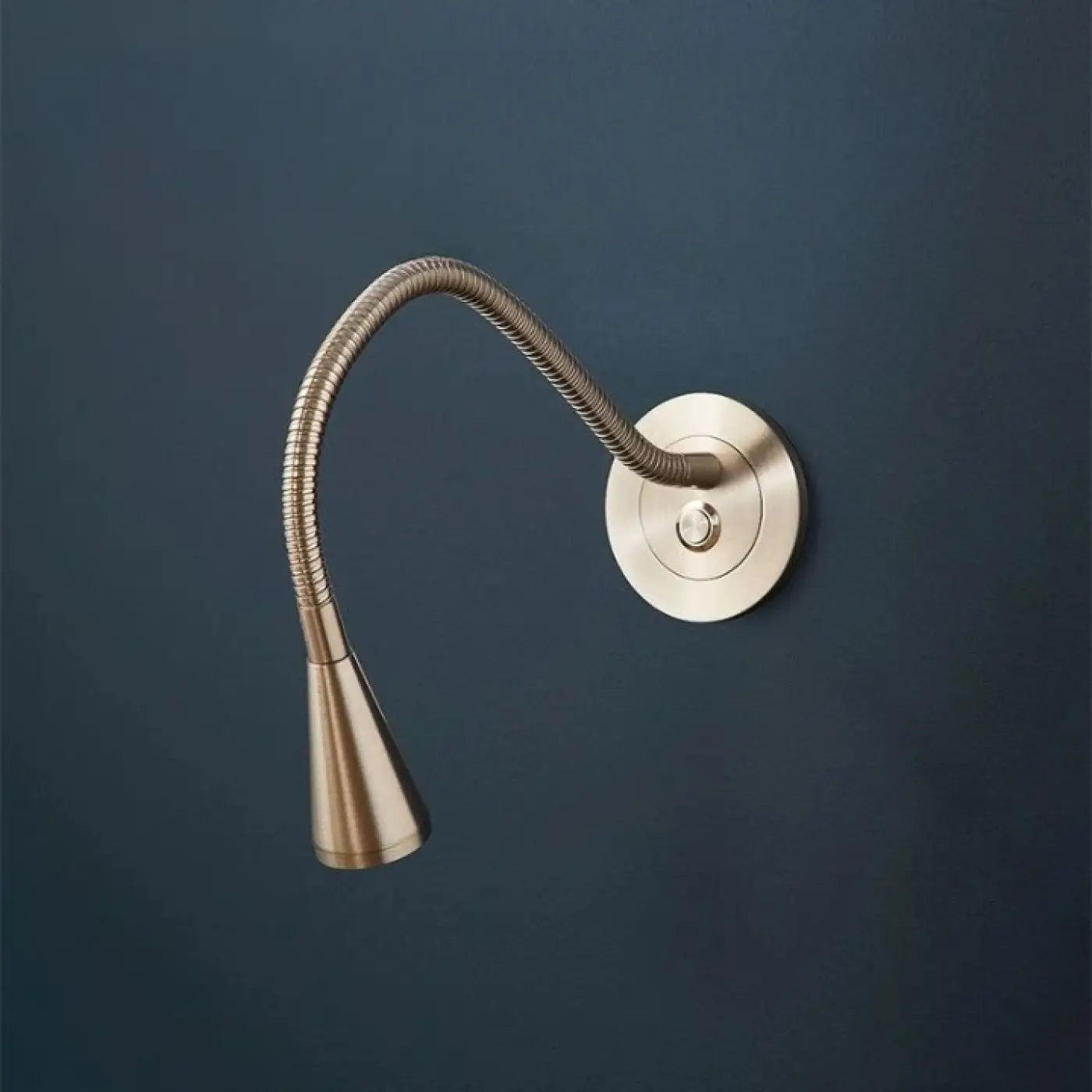Applique murale LED tubulaire dorée bronze ou noire — vue 5