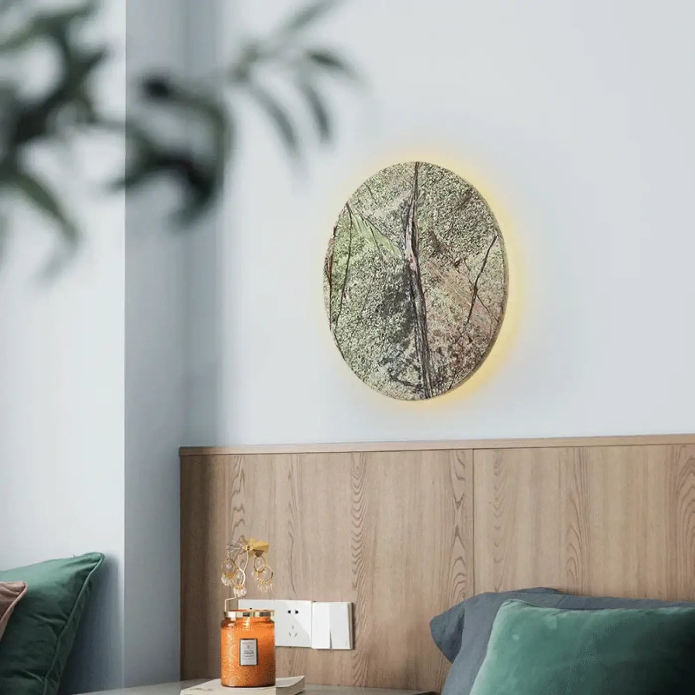 Applique murale LED verte en pierre ronde et sculpturale — vue 3