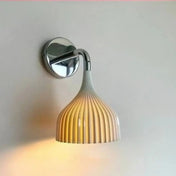 Applique murale LED vintage en métal et verre strié — vue 1