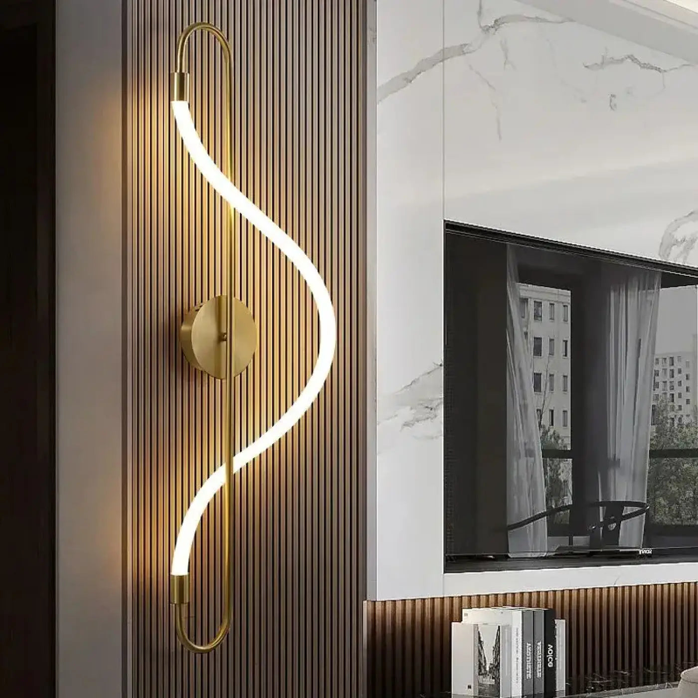 Applique murale noire et dorée tube LED vertical — vue 7