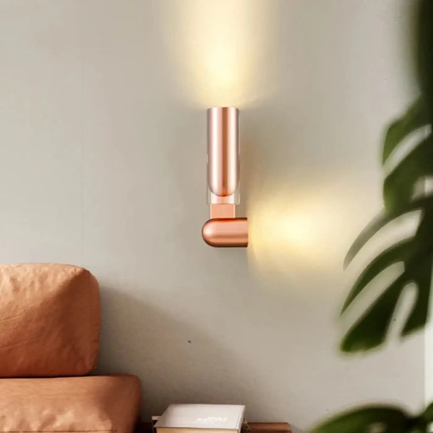 Applique murale orientable noire et bronze en métal — vue 2