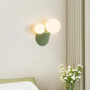Applique murale scandinave en verre à deux globes LED — vue 1