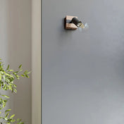 Applique murale spot orientable en bois et métal noir — vue 5