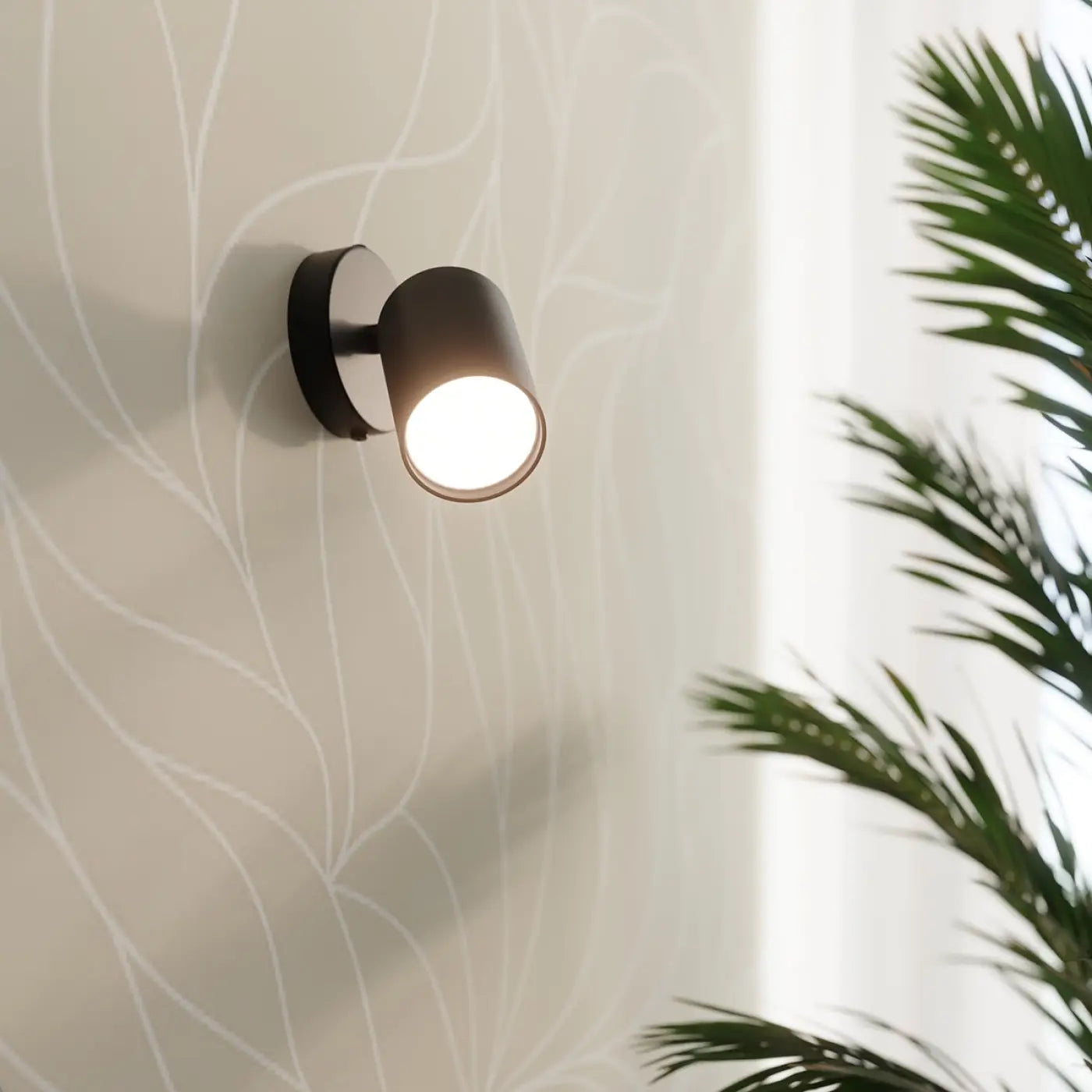 Applique murale spot orientable noire et chrome minimaliste — vue 7