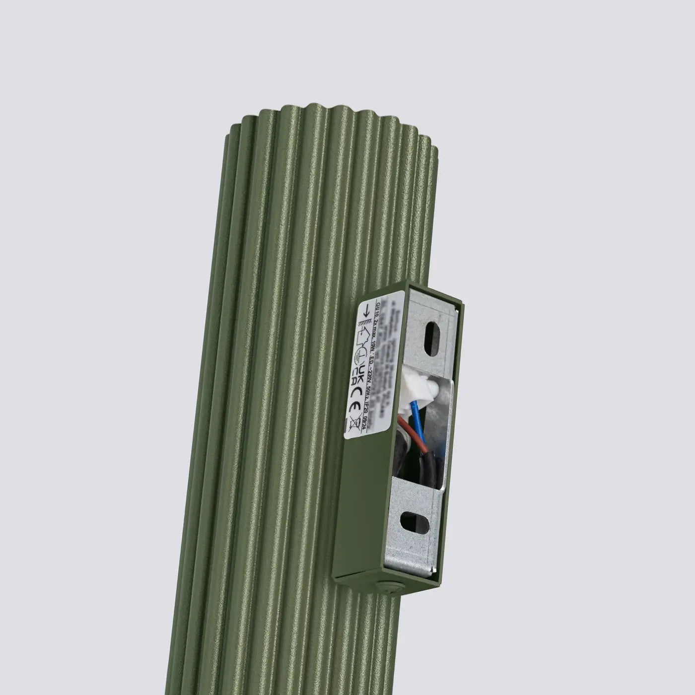 Applique murale vert olive cannelée LED double faisceau — vue 3