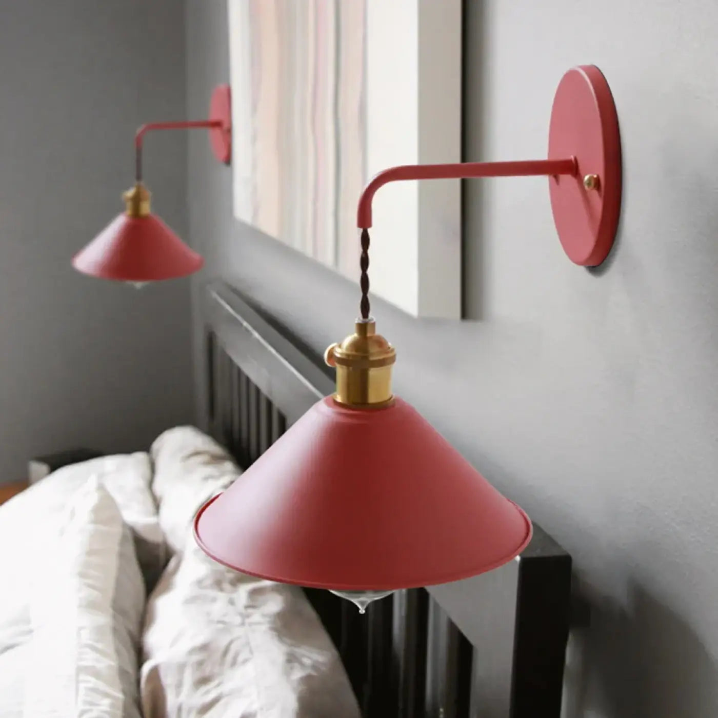 Applique murale vintage en métal coloré abat-jour conique — vue 2