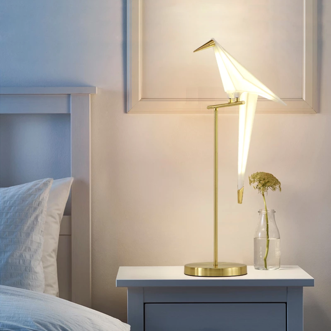 lampe-_-poser-design-oiseau-dor_-1.png