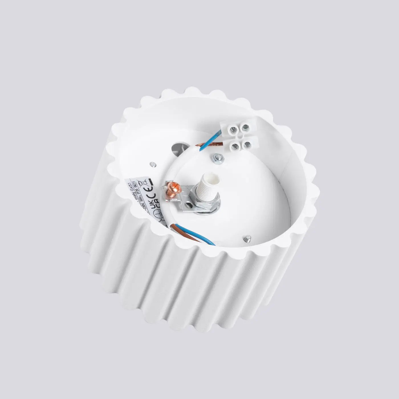 Minimalist white aluminium LED ceiling light | FOGA