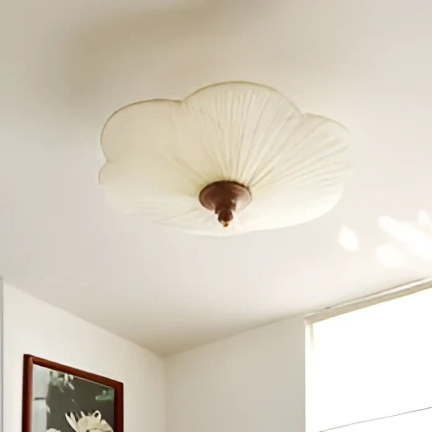 Floral Scandinavian wood and metal LED ceiling light | KAVESAS