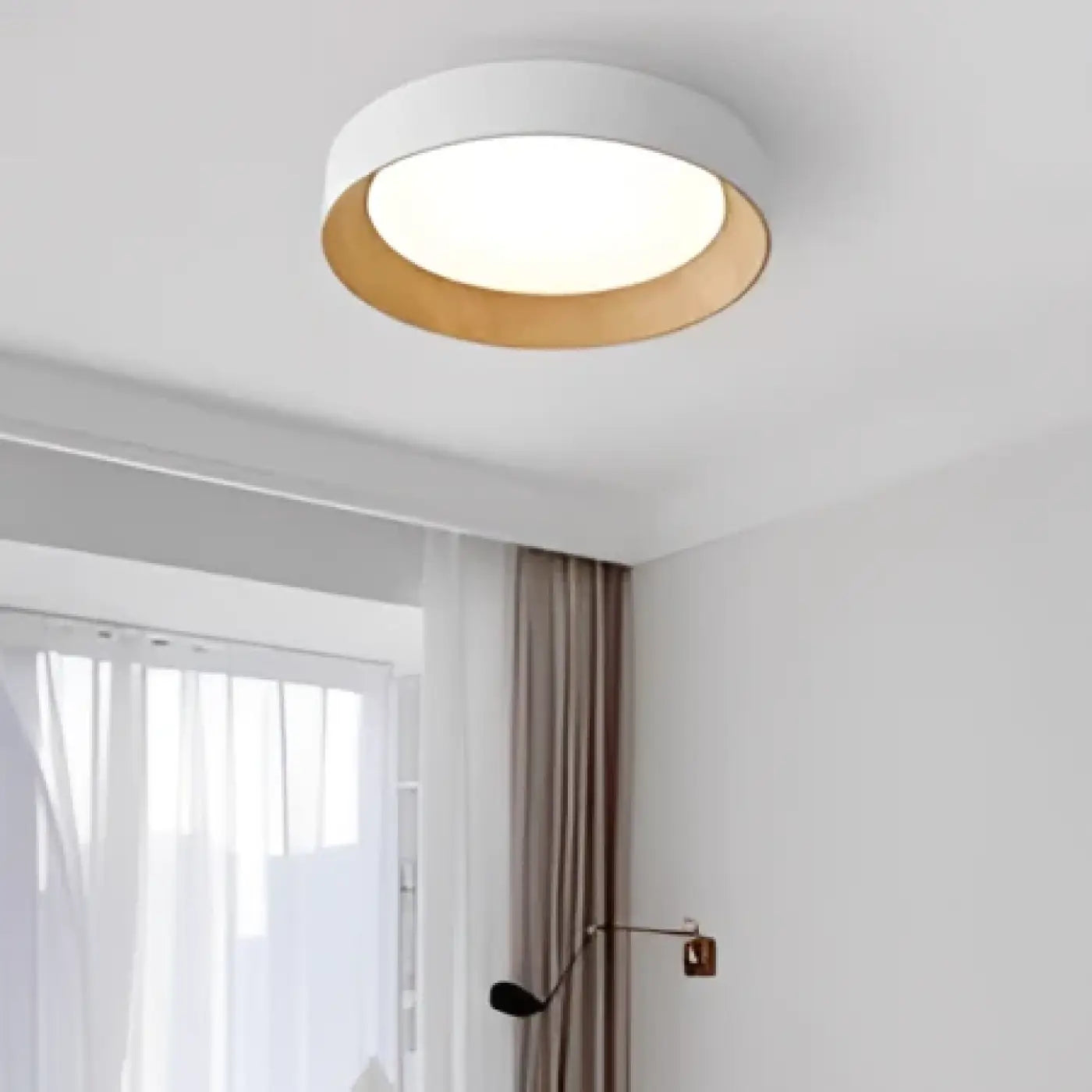 Wood white beige scandinavian ceiling light | TOHIS