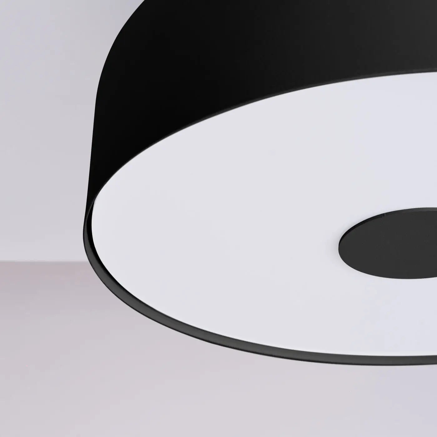 Minimalist black steel LED ceiling light | MARE