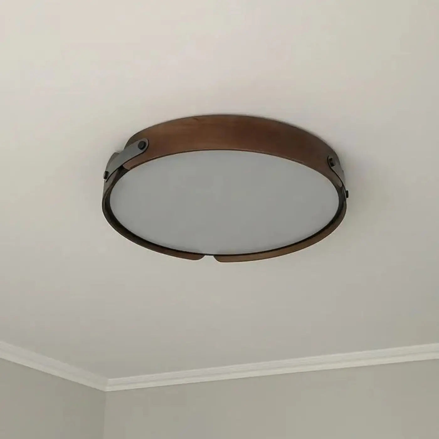 Scandinavian wood and leather LED ceiling light | GOMOFIK