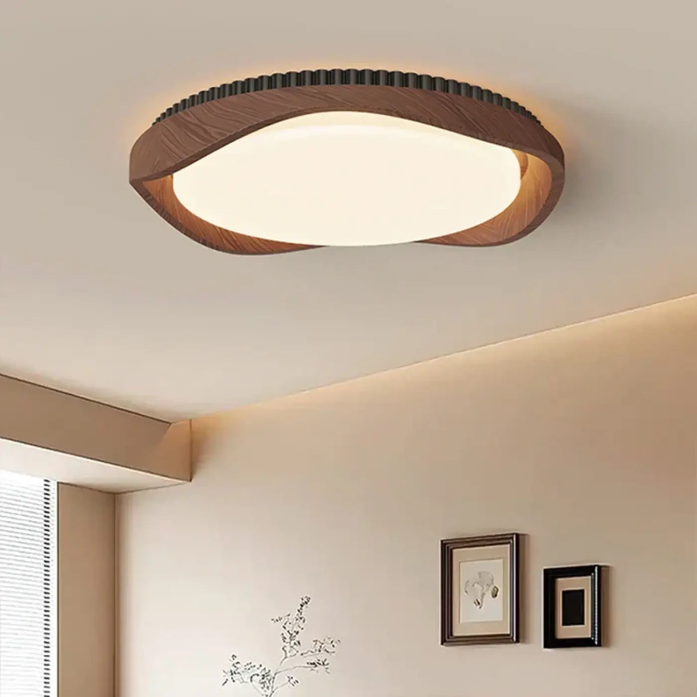 Round wood-effect industrial ceiling light IP65 | BIHON