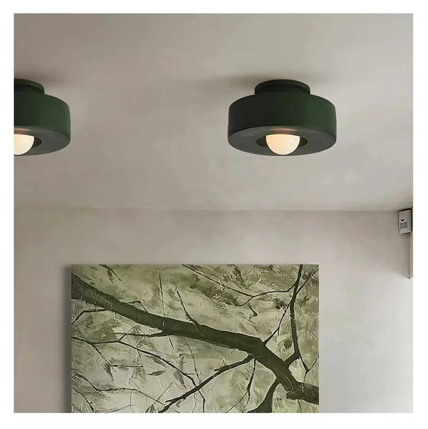 plafonnier-compact-style-scandinave-lampes-plafond-encastrees-476.webp