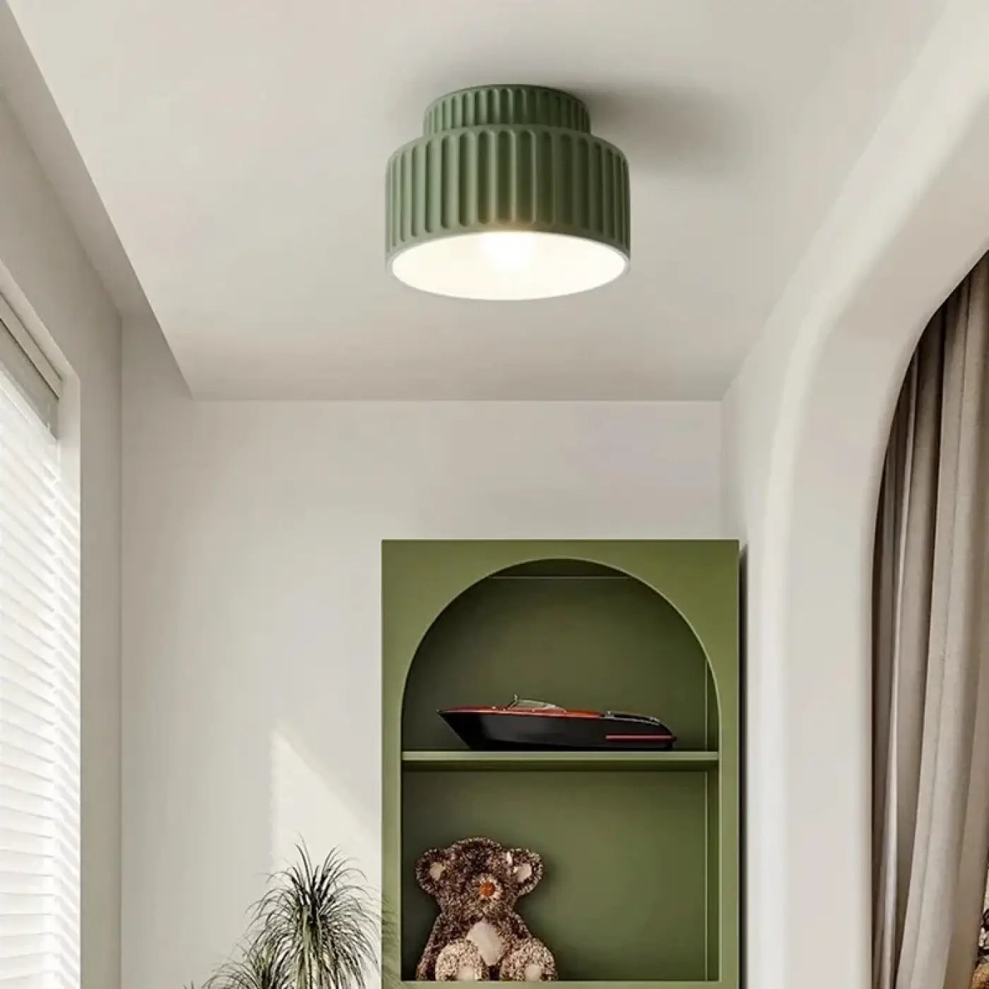 plafonnier-contemporain-couleur-beige-blanc-vert-elegant-cannele-598.webp
