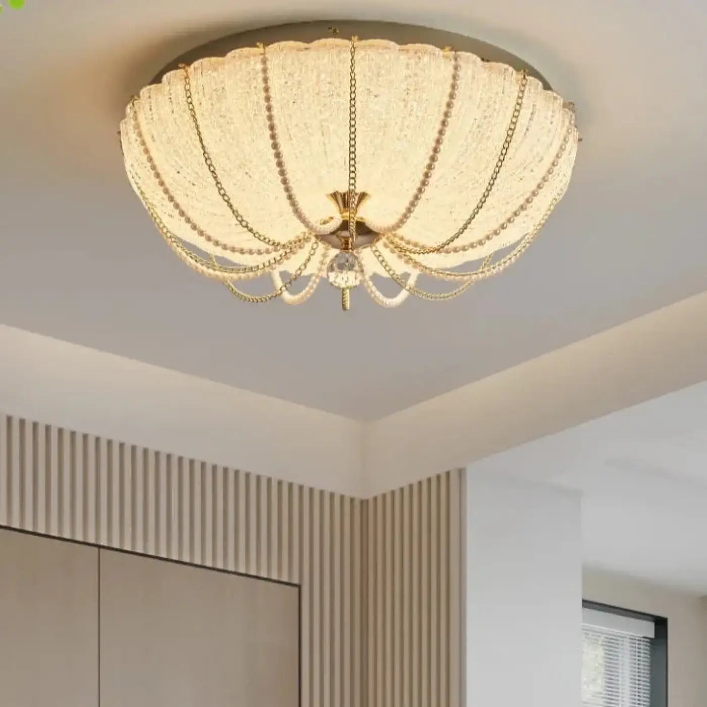 White modern design LED ceiling light | BISUS