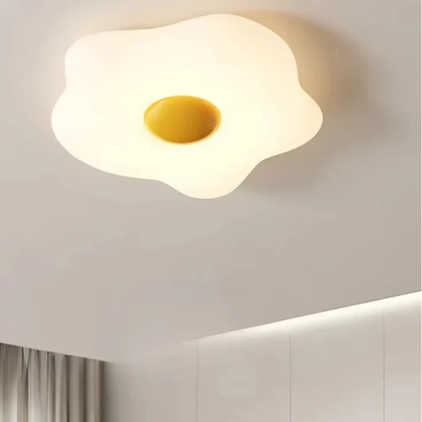 Modern white and yellow design ceiling light | VOTEZEL
