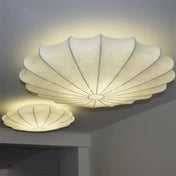 White fabric organic shape 3-light ceiling light | SETO