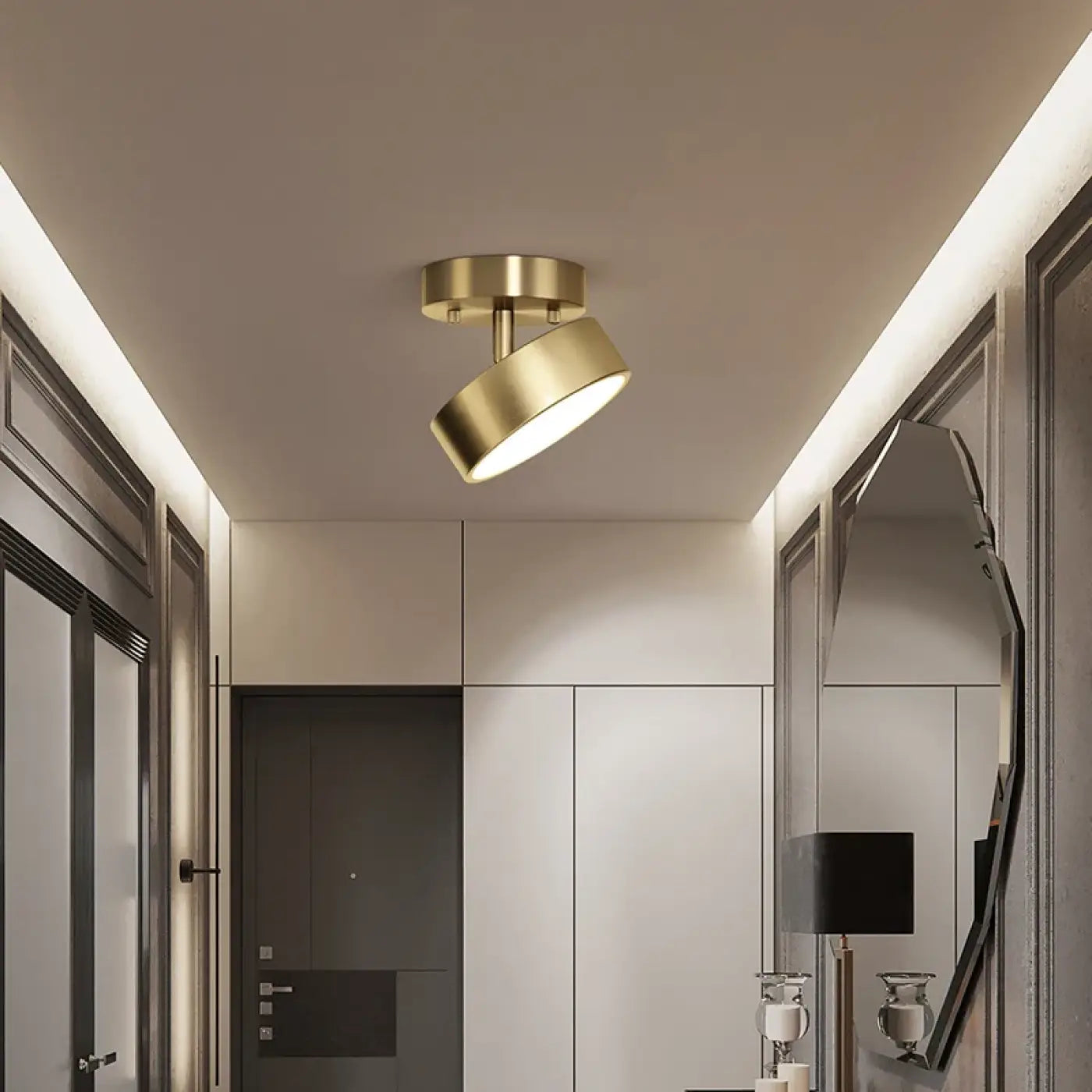 Modern round gold LED ceiling light | MEDUVES
