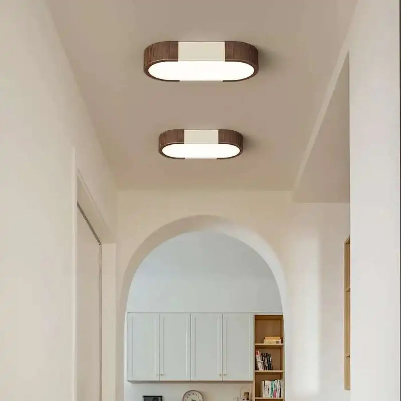 plafonnier-led-bois-minimaliste-eclairage-naturel-chic-luminaire-979_aeb0cbe3-5ed7-4863-aaf5-a9004205ae4d.webp