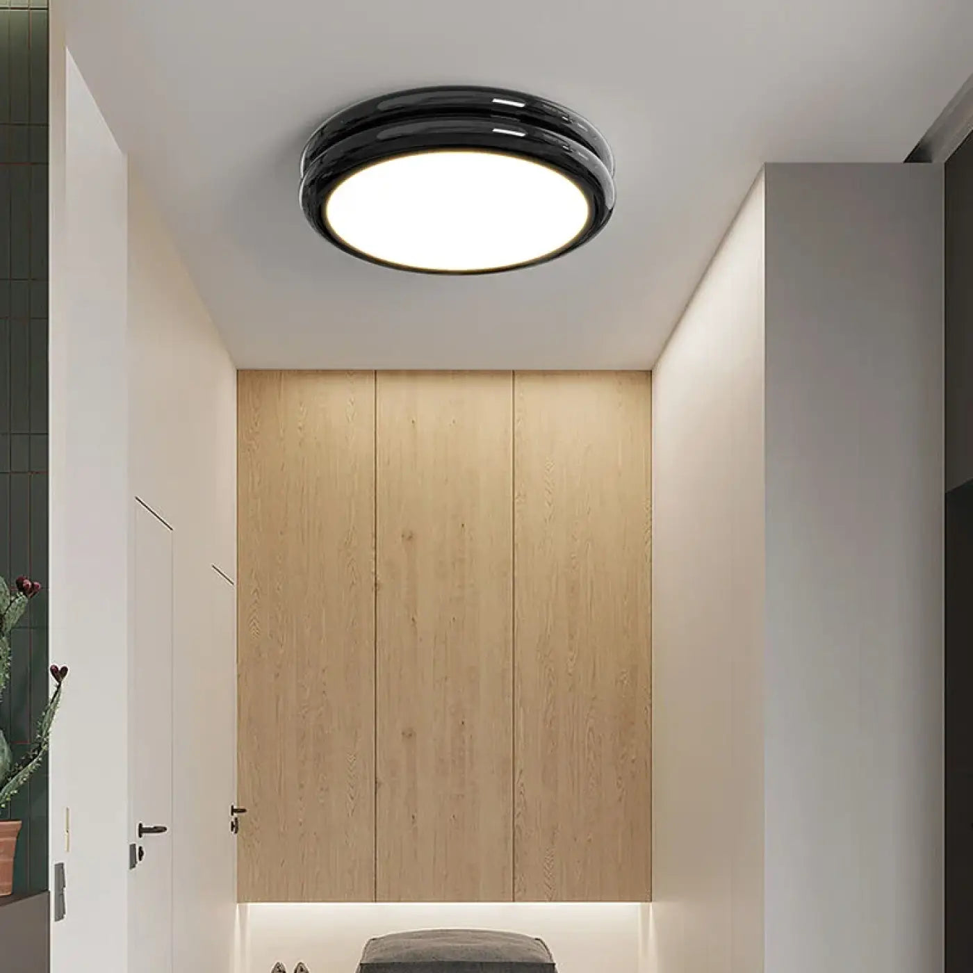 Round minimalist design LED ceiling light | NEZILI